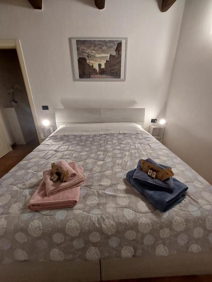 Dodo'S House Hotel แฟร์รารา ภายนอก รูปภาพ